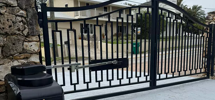 Swing Gate Opener with Keypad Westchester