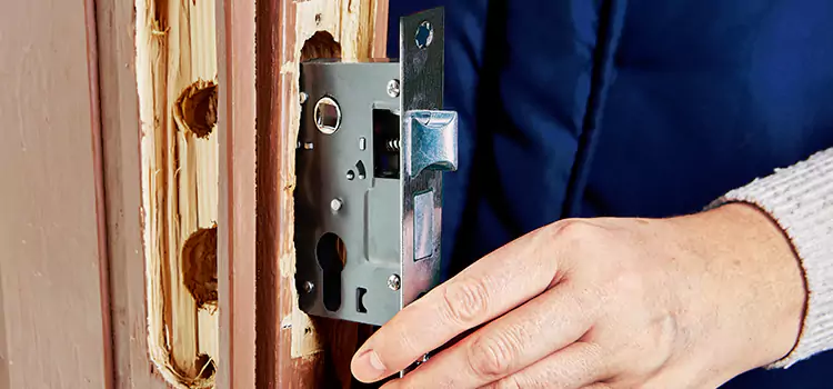 Garage Door Lock Replacement Westchester